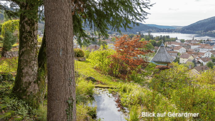 Blick auf Gérardmer und den Lac de Gérardmer in den Vogesen